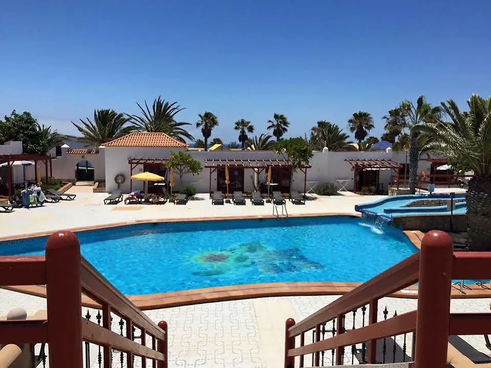Bungalows Castillo Club Lake Калета-де-Фусте Отель
